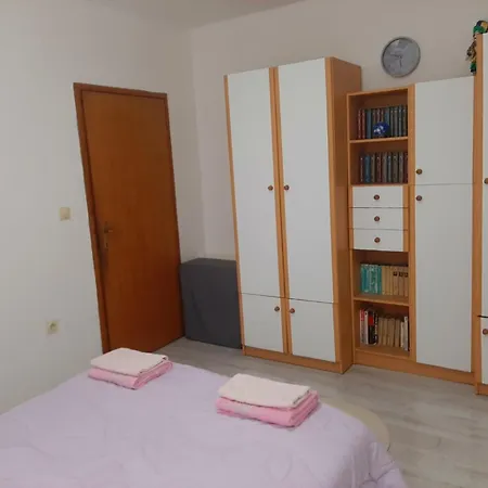 Apartment Stan Na Dan Ilicka Brcko